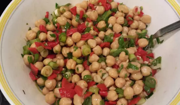 Chickpea and Roasted Pepper Salad