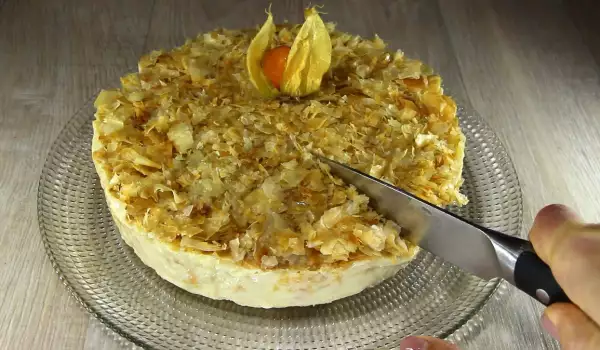 Napoleon Cake with Ready-Made Phyllo Pastry