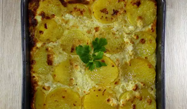 Gratin with Feta and Potatoes