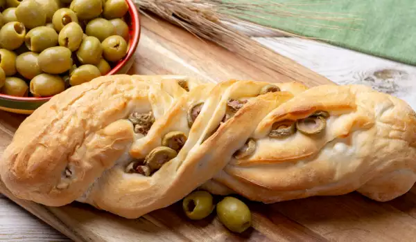 Bread with olives