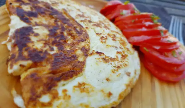 Egg White and Cottage Cheese Omelette for Athletes