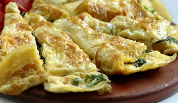 Omelette with Pesto and Spinach