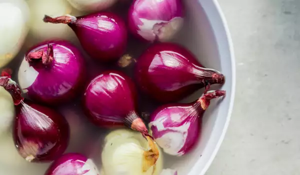How To Remove The Bitter Taste of Onions?