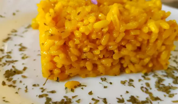 Rice with Saffron and Butter