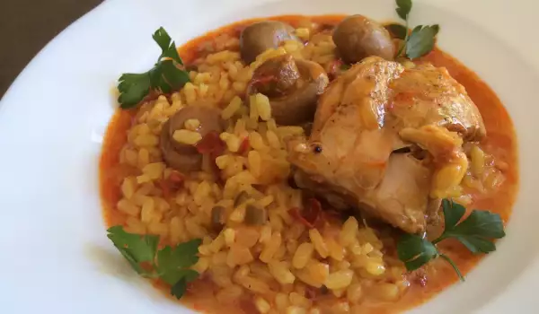 Spanish-Style Rice with Rabbit and Mushrooms