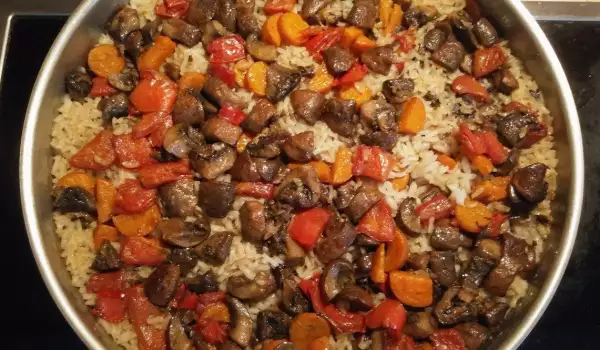 Oven-Baked Rice with Mushrooms and Peppers