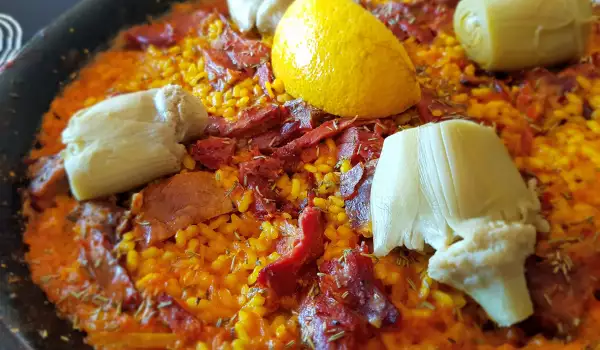 Paella with Duck Meat