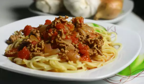 Spaghetti with Soya Mince