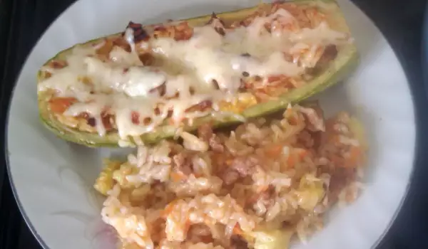 Tasty Stuffed Zucchini with Mince and Rice