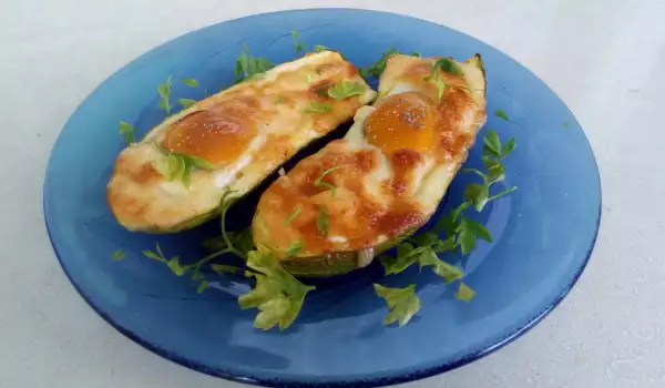 Stuffed Zucchini with Eggs