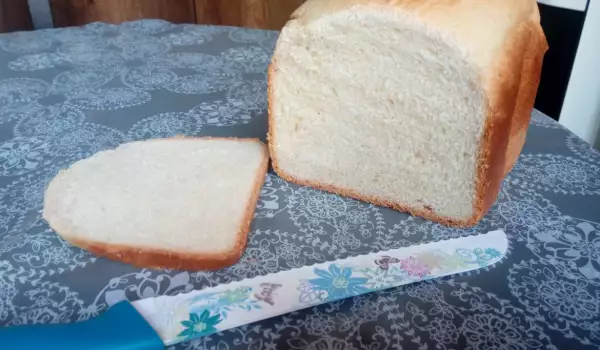 Fluffy Bread in a Bread Maker