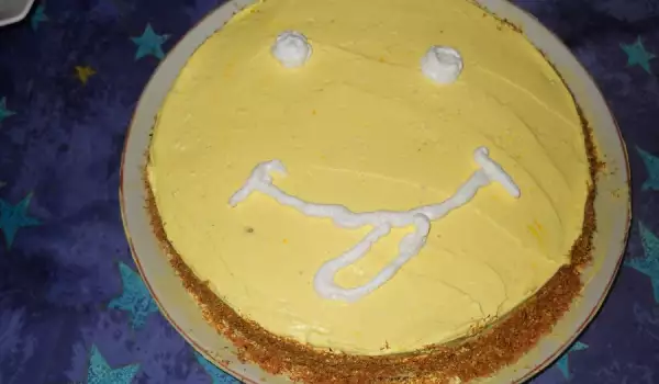 Smiley Syrup Cake