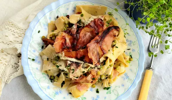 Pappardelle with Prosciutto