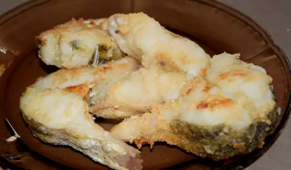 Fried White Fish in Breadcrumbs
