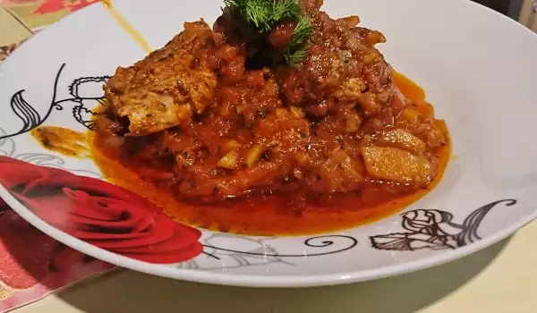 Pork Chops with Tomato Sauce