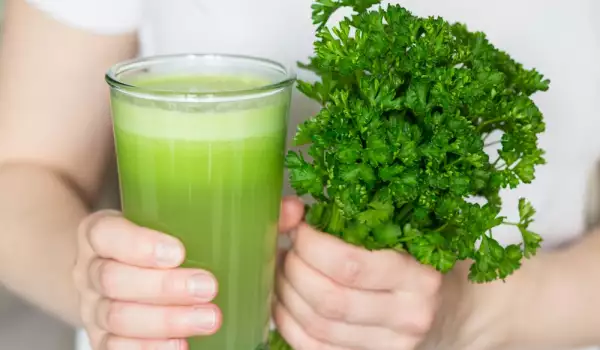 Benefits of parsley juice
