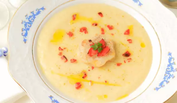 Parsnip and Potato Cream Soup