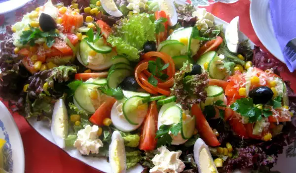Colorful Salad with Stuffed Eggs
