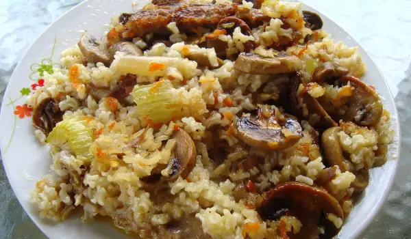 Oven-Baked Duck Fillet with Rice and Mushrooms