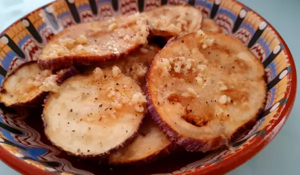 Fried Eggplant with Garlic and Vinegar