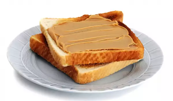 Peanut butter on a bread slice