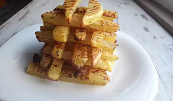Healthy fried potatoes french fries