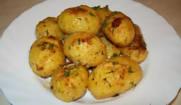 New Potatoes in the Oven with Mustard