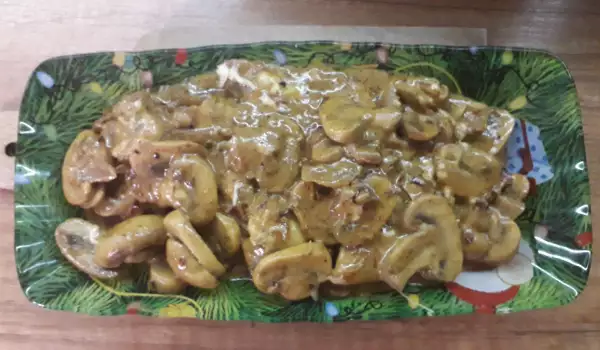 Stewed Mushrooms with Butter and Onions