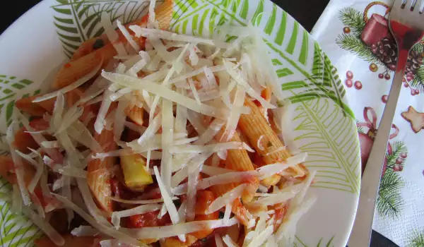 Penne Pasta with Zucchini and Eggplant