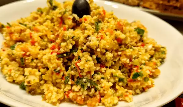 Tabbouleh Salad with Mixed Green Spices