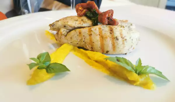 Chicken Fillets with Mango Sauce, Dried Tomatoes and Basil