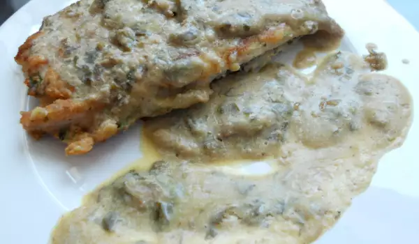 Chicken Francese with Fettuccine Alfredo Side Dish