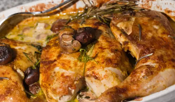 Chicken with Mushrooms and Olives
