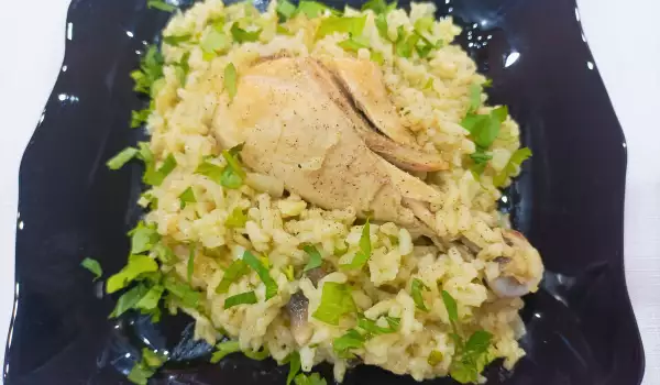 Oven-Baked Chicken with Rice and Mushrooms