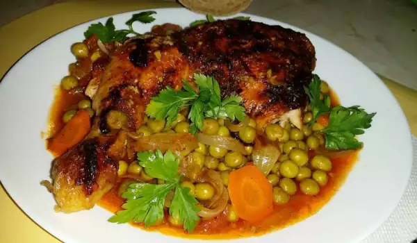 Chicken Stew with Peas and Lots of Spices