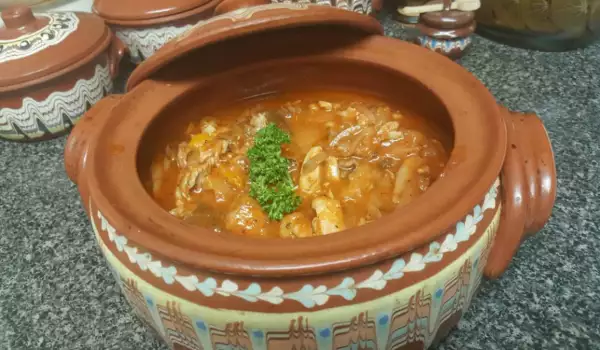 Traditional Chicken Kavarma