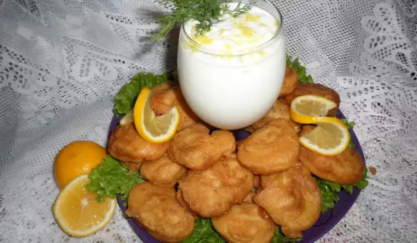 Chicken Bites with Fluffy Lemon Crumbing and Dairy-Garlic Sauce