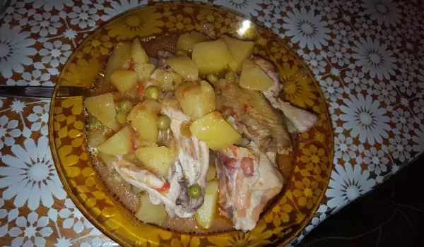 Chicken with Vegetables in a Clay Pot