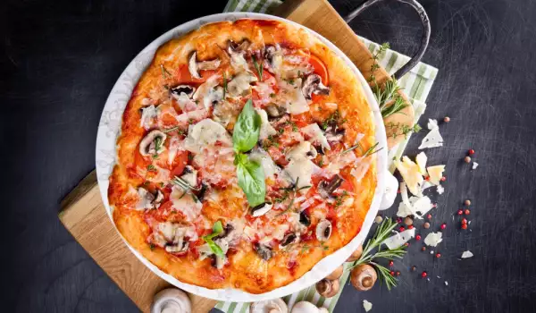 Aromatic Pizza with Basil