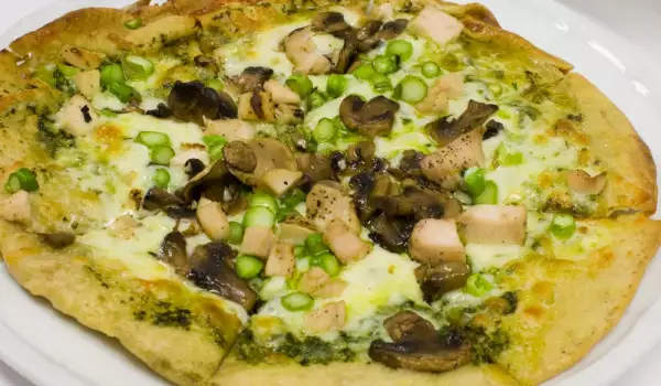 Pizza with Mushrooms and Pesto