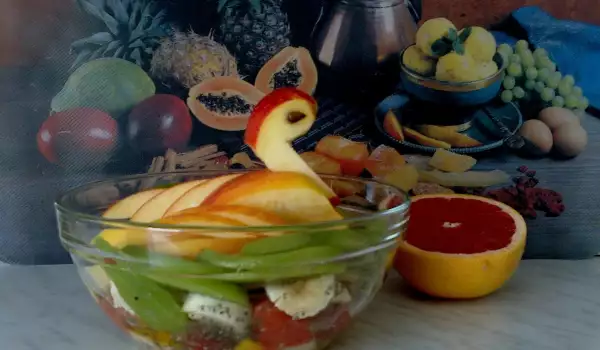Swan Fruit Salad