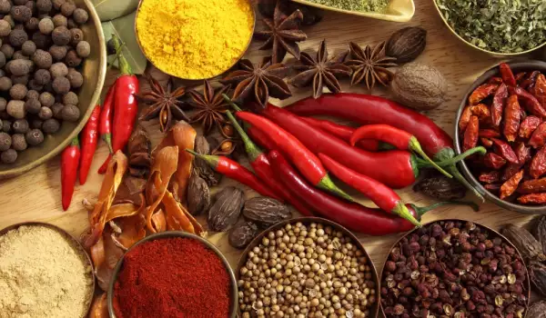 Mix of spices used for Ras el Hanout
