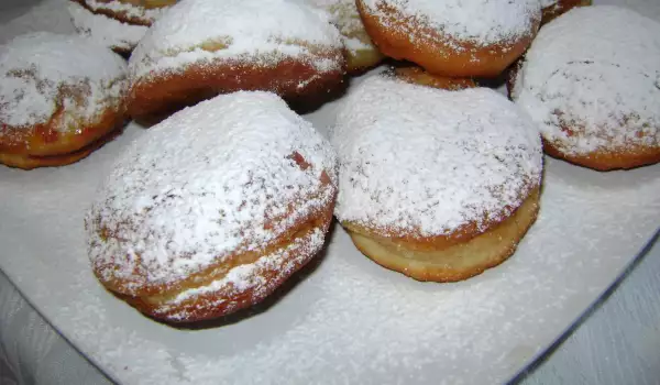 Fluffy Donuts with Powdered Sugar