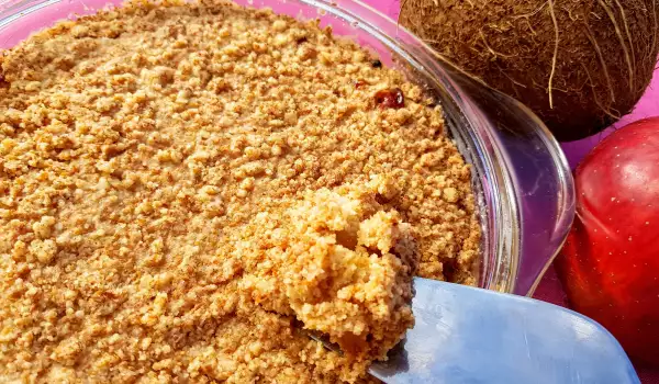 Lean Apple Crumble with Coconut