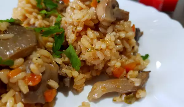 Vegan Rice with Mushroom Mix