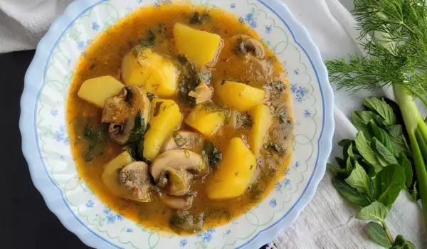 Vegan Spring Stew with Potatoes and Mushrooms