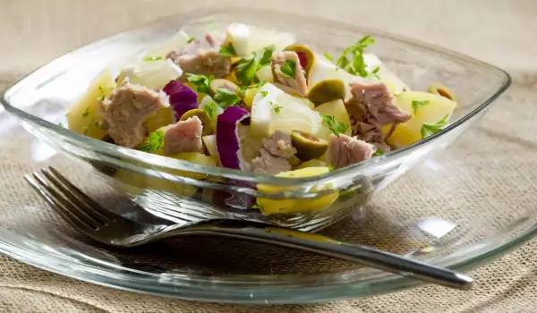 Potato Salad with Tuna and Mustard