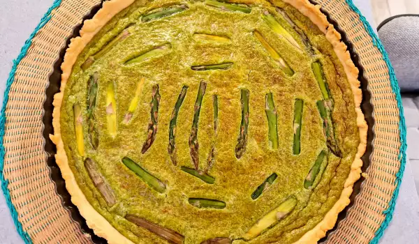 Spring Tart with Spinach and Asparagus