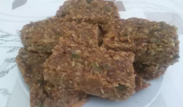 Banana and Oat Protein Bars with Seeds