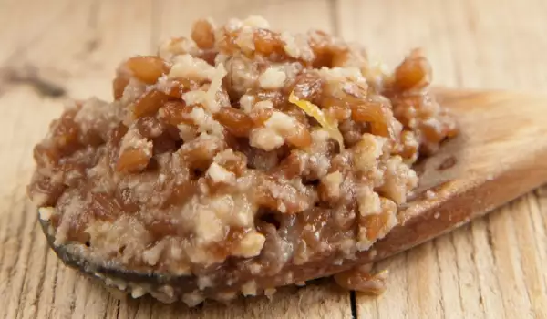 Boiled Wheat with Walnuts